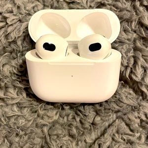 Apple airpod pro generation 3